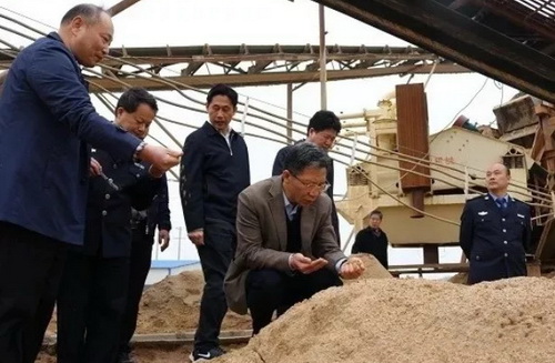 機(jī)制砂進(jìn)入“黃金時(shí)代”，機(jī)遇與挑戰(zhàn)并行，如何抓住機(jī)遇，你需要知道這四點(diǎn)！