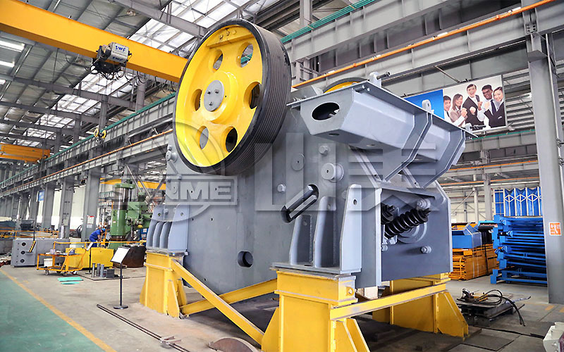 顎式破碎機(jī)怎么樣？顎式破碎機(jī)的性能特點(diǎn)